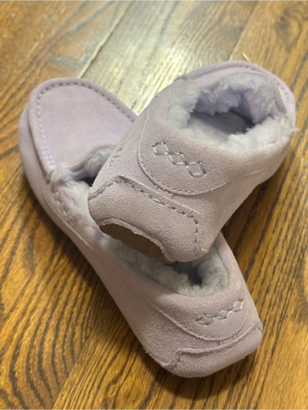NWOT UGG Ansley Women’s Slippers - Picture 3 of 7